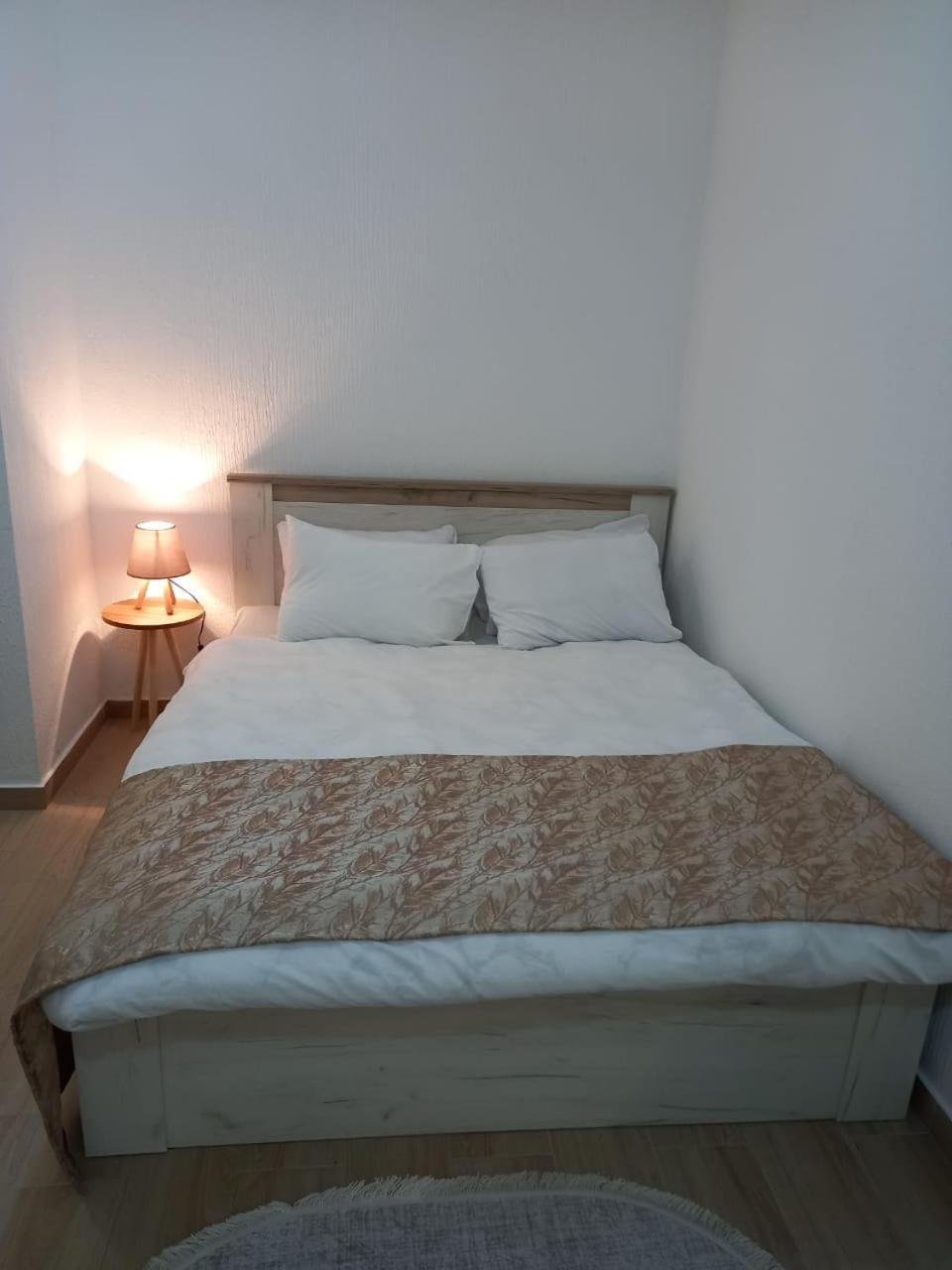 Casa Apartments, One-Bedroom Apartment Будва Екстер'єр фото